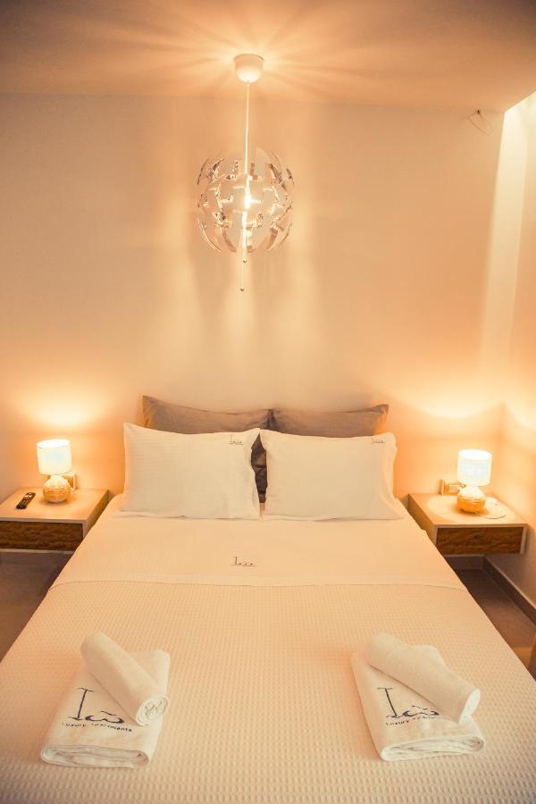 Io Luxury Pool & Hot Tub Suites Preveza Luaran gambar