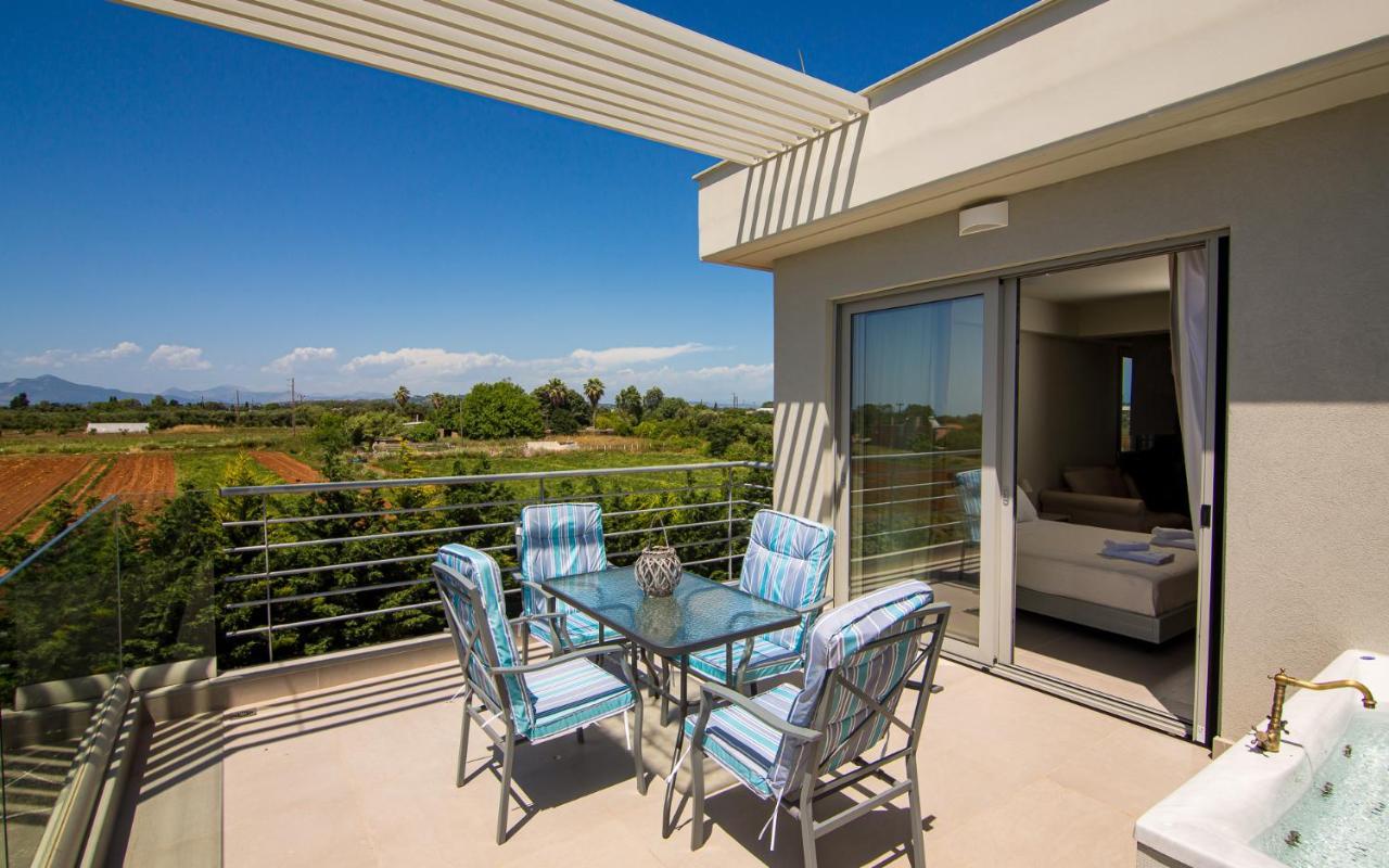 Io Luxury Pool & Hot Tub Suites Preveza Luaran gambar