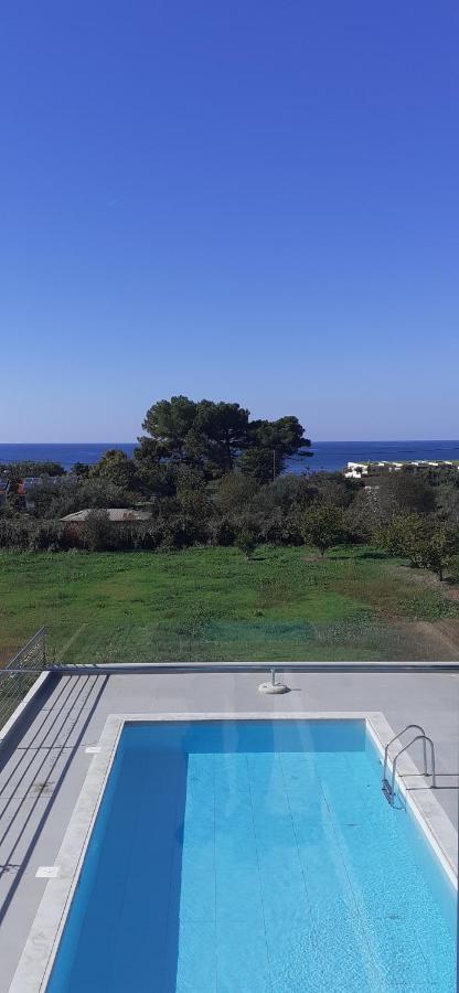 Io Luxury Pool & Hot Tub Suites Preveza Luaran gambar